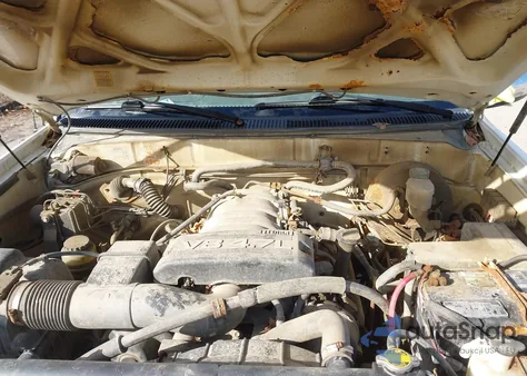 2003 Toyota Tundra Sr5 V8 z USA, uszkodzony, nr VIN 5TBKT44183S437572